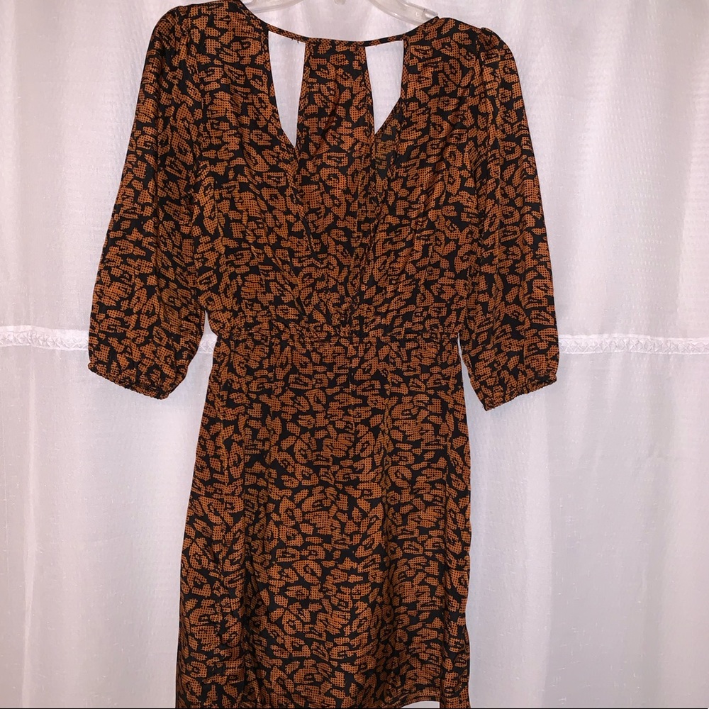Dress - Picture 4 of 4